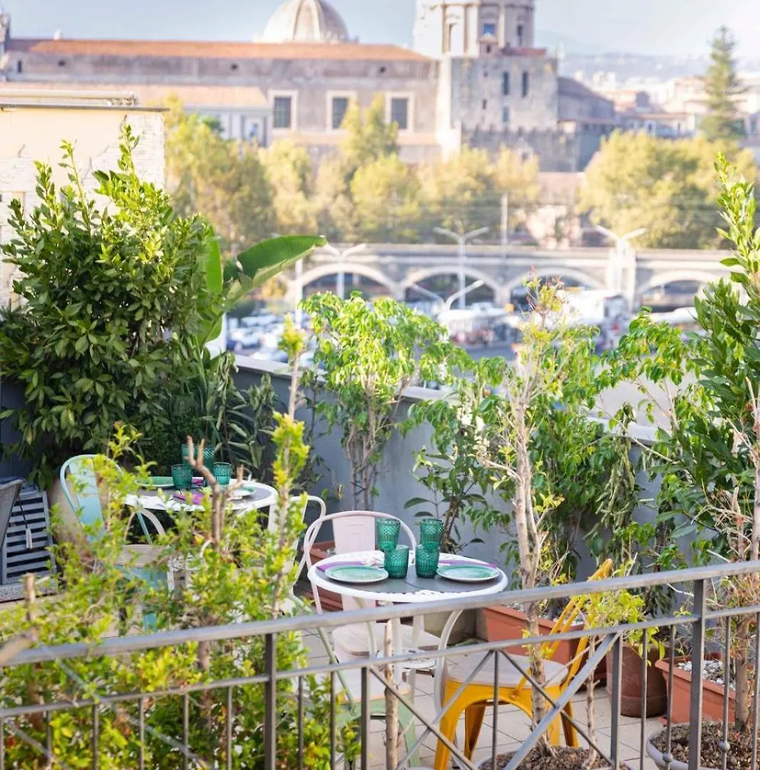 Rooftop53 Catania Bed & Breakfast