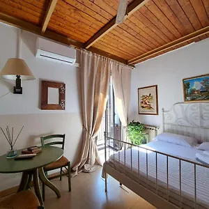 I Vespri Bed & Breakfast